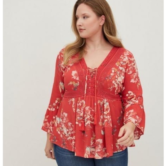 torrid Tops - Torrid Babydoll Gauze Crochet Trim Lace-Up Top size 2 (2x) 18-20